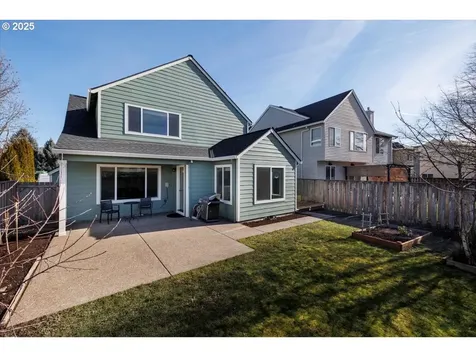12723 NW Maplecrest Way Banks OR 97106