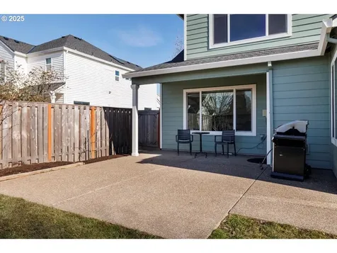 12723 NW Maplecrest Way Banks OR 97106