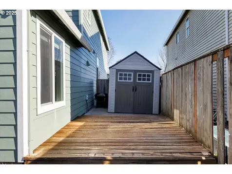12723 NW Maplecrest Way Banks OR 97106