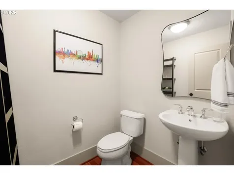 5077 W Sunset Drive Lake Oswego OR 97035