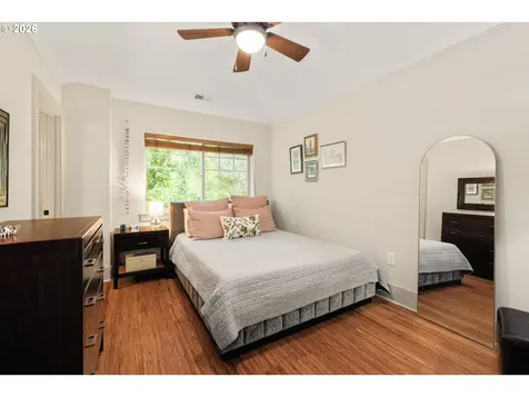 5077 W Sunset Drive Lake Oswego OR 97035