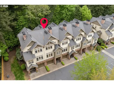 5077 W Sunset Drive Lake Oswego OR 97035