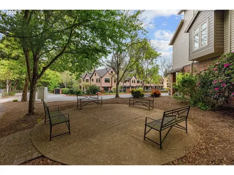 5077 W Sunset Drive Lake Oswego OR 97035