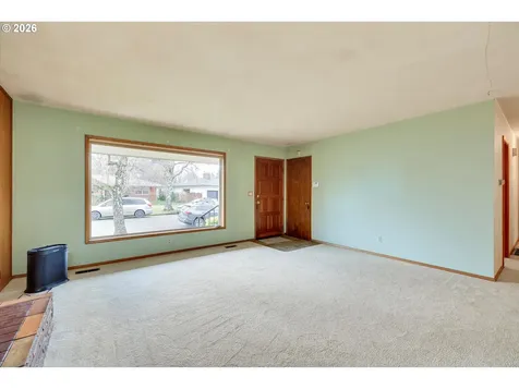11425 SE Ash Court Portland OR 97216