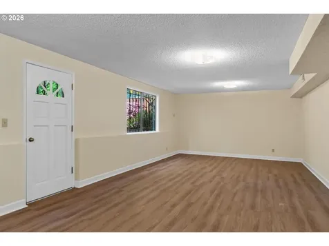 1657 NW 13th Street Gresham OR 97030