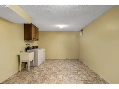 1657 NW 13th Street Gresham OR 97030