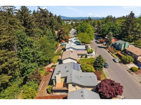 1657 NW 13th Street Gresham OR 97030