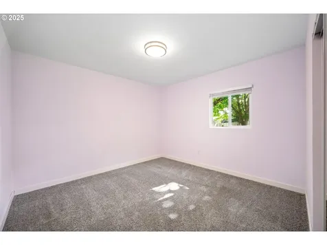 7344 SE 87th Avenue Portland OR 97266