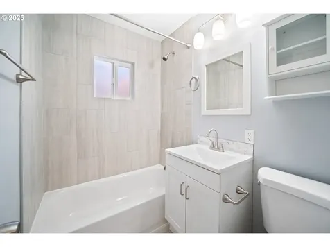 7344 SE 87th Avenue Portland OR 97266