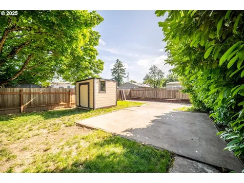 7344 SE 87th Avenue Portland OR 97266