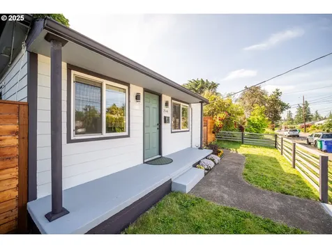 7344 SE 87th Avenue Portland OR 97266