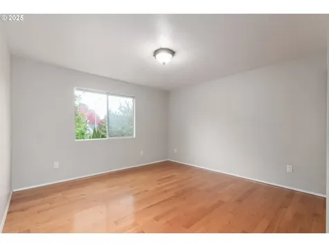 2132 Assumption Street Eugene OR 97402