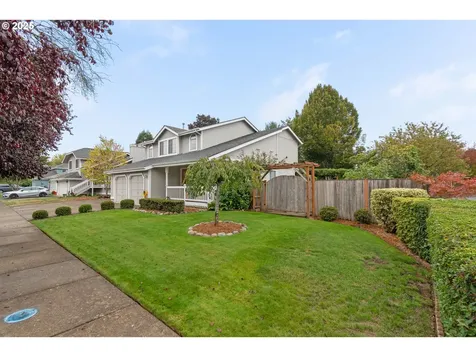 2132 Assumption Street Eugene OR 97402