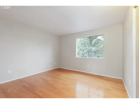 2132 Assumption Street Eugene OR 97402