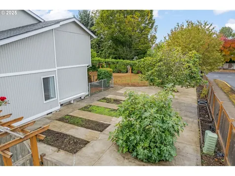 2132 Assumption Street Eugene OR 97402