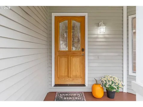 2132 Assumption Street Eugene OR 97402