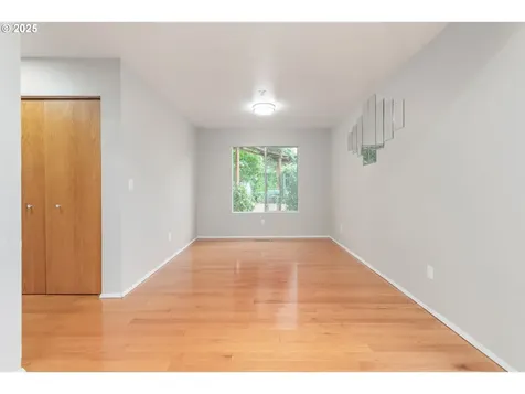 2132 Assumption Street Eugene OR 97402