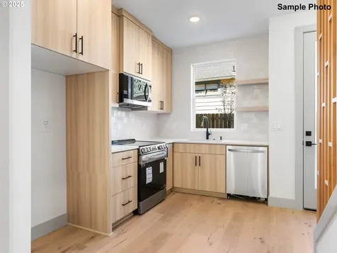 2069 SE Harold Street Portland OR 97202