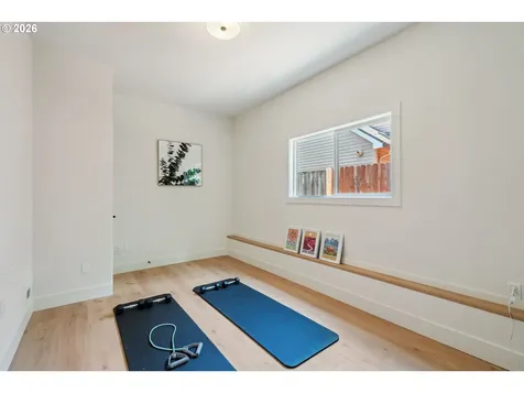 16428 NE San Rafael Drive Portland OR 97230