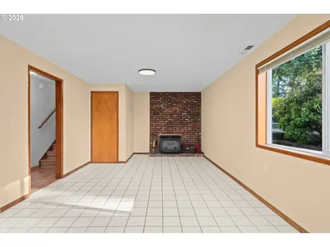 15916 S Henrici Road Oregon City OR 97045