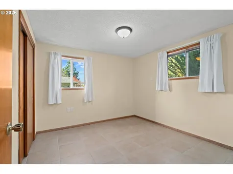 15916 S Henrici Road Oregon City OR 97045