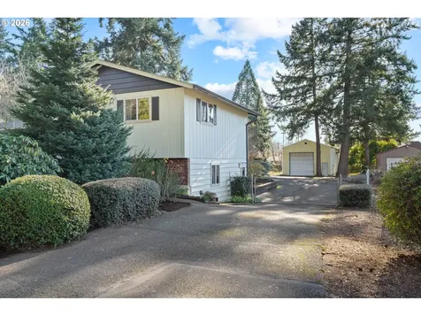 15916 S Henrici Road Oregon City OR 97045