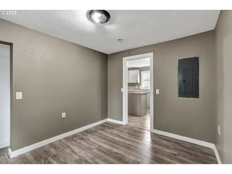 15412 NE Halsey Street Portland OR 97230