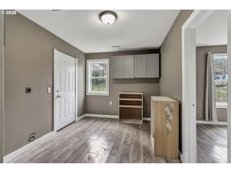 15412 NE Halsey Street Portland OR 97230