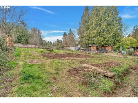 15412 NE Halsey Street Portland OR 97230