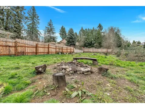 15412 NE Halsey Street Portland OR 97230
