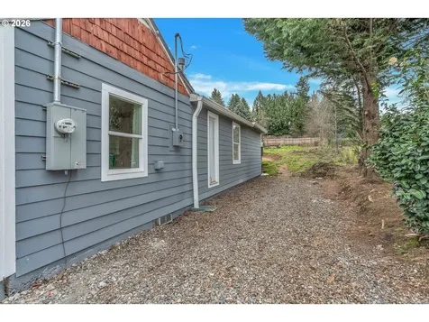 15412 NE Halsey Street Portland OR 97230