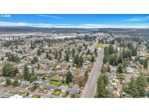 15412 NE Halsey Street Portland OR 97230