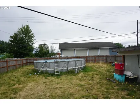 1023 E Street Centralia WA 98531