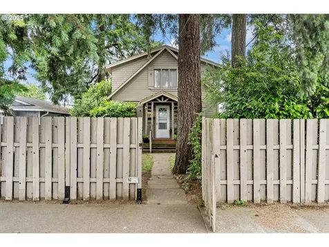 5715 SE 83rd Avenue Portland OR 97266