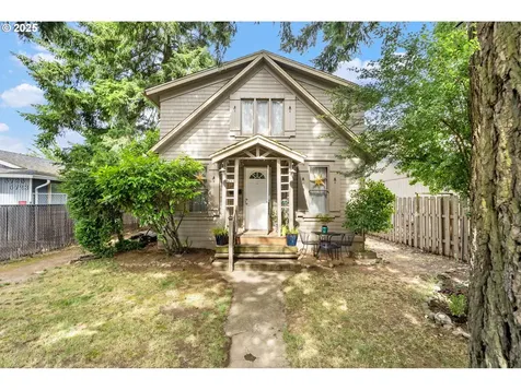 5715 SE 83rd Avenue Portland OR 97266