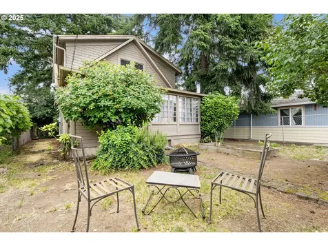 5715 SE 83rd Avenue Portland OR 97266