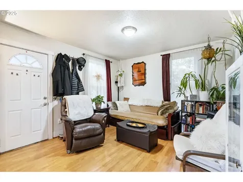 5715 SE 83rd Avenue Portland OR 97266