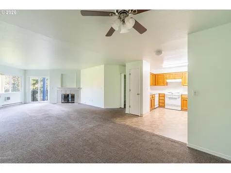 8720 SW Tualatin Road Tualatin OR 97062