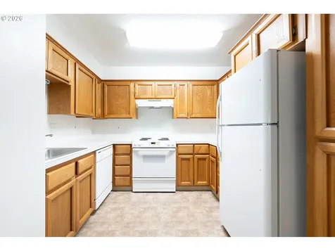 8720 SW Tualatin Road Tualatin OR 97062