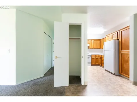 8720 SW Tualatin Road Tualatin OR 97062
