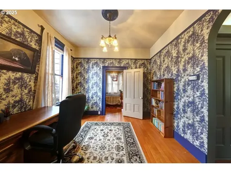369 37th Street Astoria OR 97103