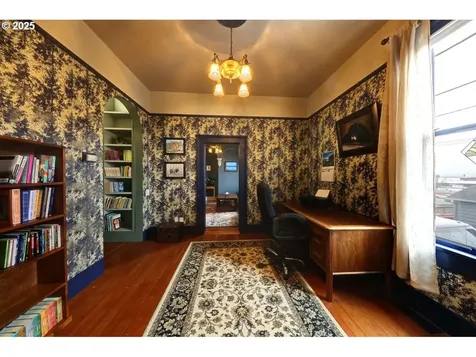 369 37th Street Astoria OR 97103