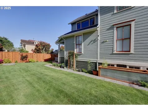 369 37th Street Astoria OR 97103