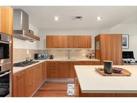 311 NW 12th Avenue Portland OR 97209