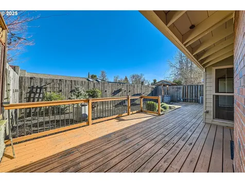 16576 SW Matador Lane Portland OR 97224