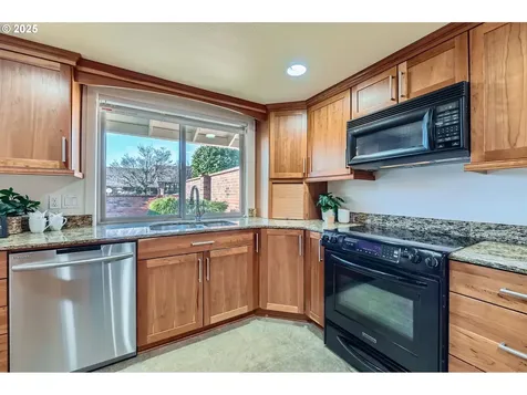 16576 SW Matador Lane Portland OR 97224