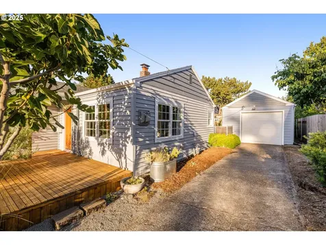 4400 SE 74th Avenue Portland OR 97206