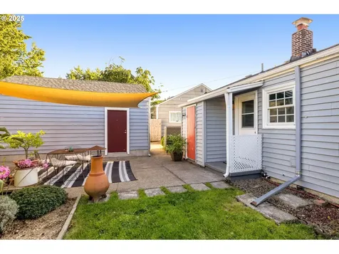 4400 SE 74th Avenue Portland OR 97206
