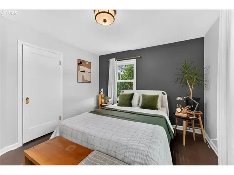 5722 N Vancouver Avenue Portland OR 97217