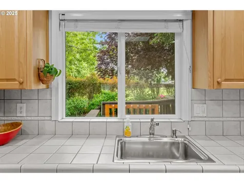 1436 SE 52nd Avenue Hillsboro OR 97123